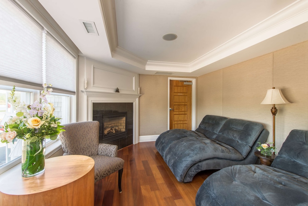 The Breakwater Inn and Spa 28/47