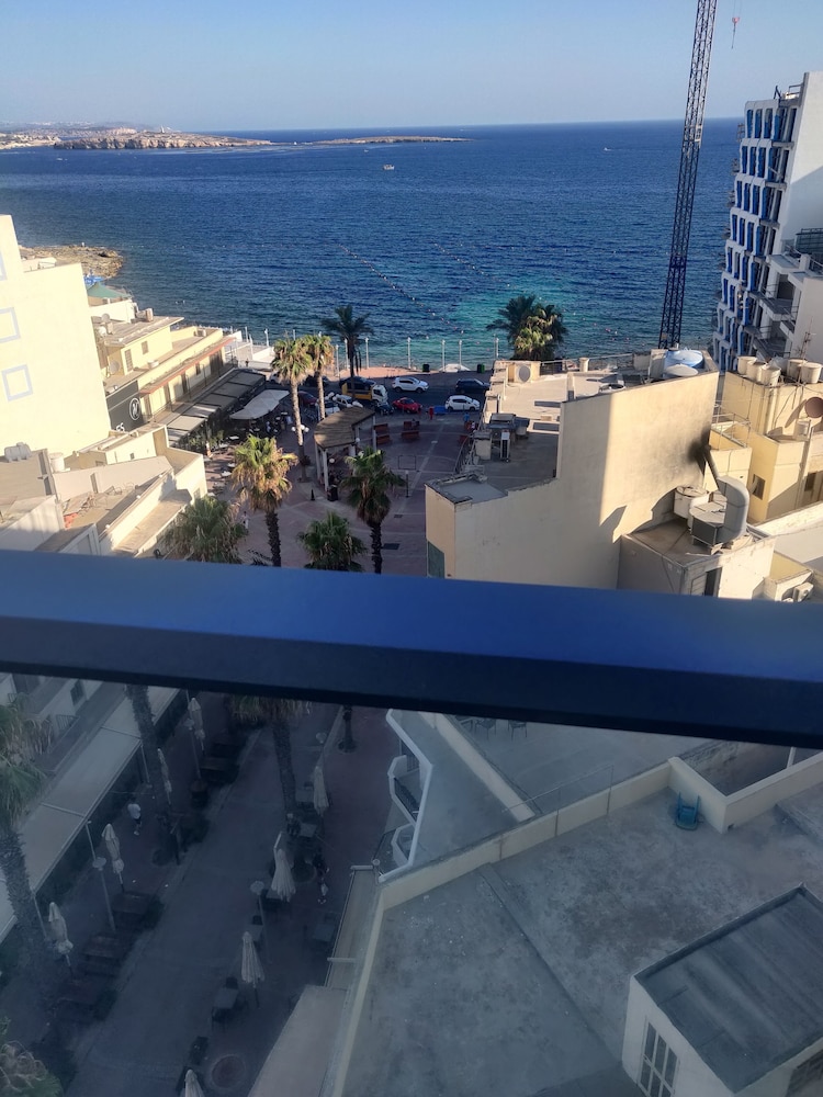 Primera Hotel 38/53