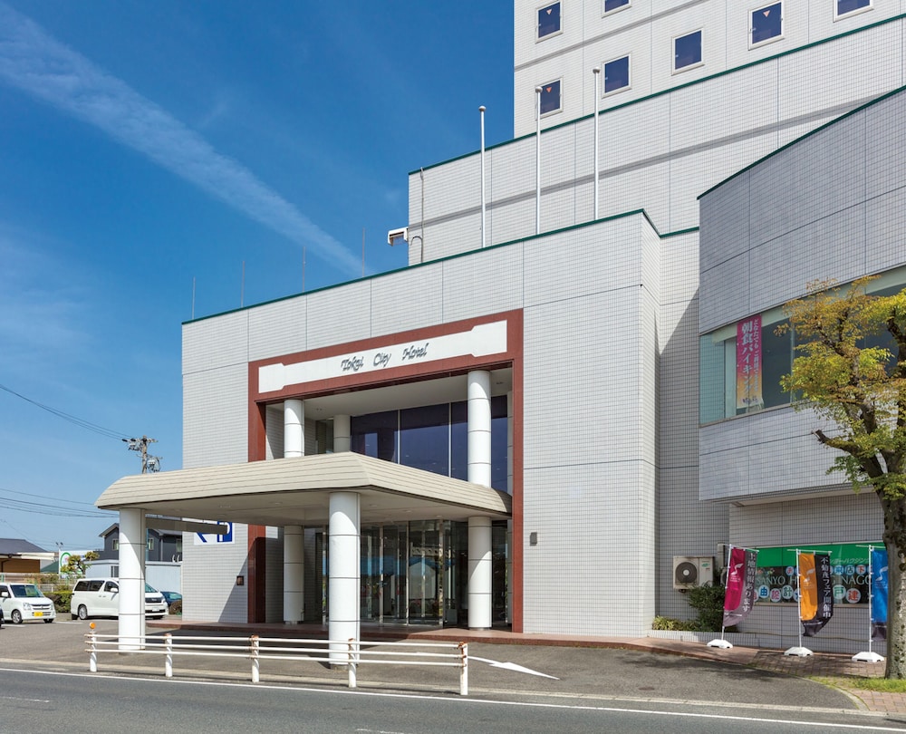 Tokai City Hotel 3/70