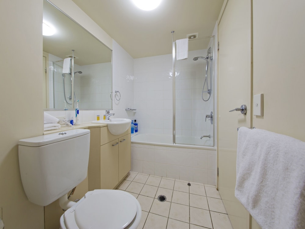 1 BEDROOM, PREMIUM, APARTMENT