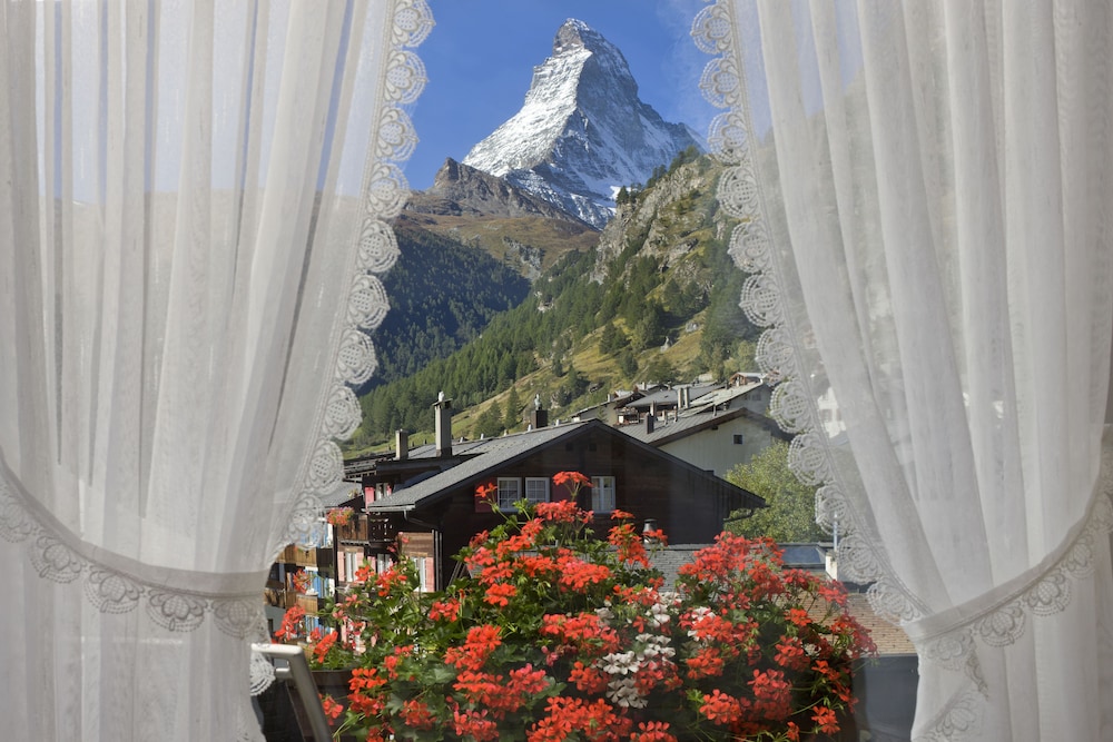 Hotel Antika 3/63