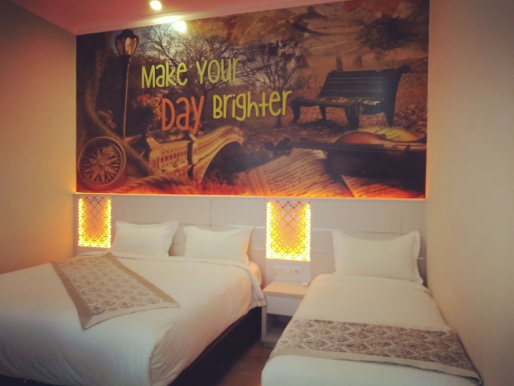 Malang City Boulevard Homestay And Resto 18/55