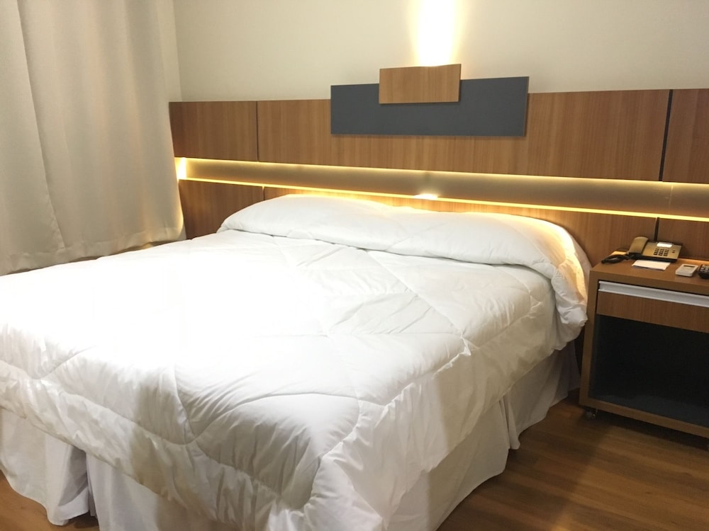 Aero Park Hotel 6/22