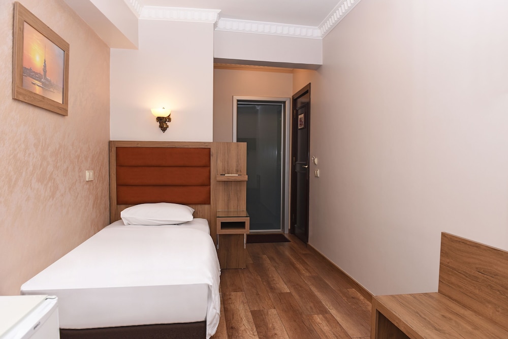 Hotel Grand Umit 25/56