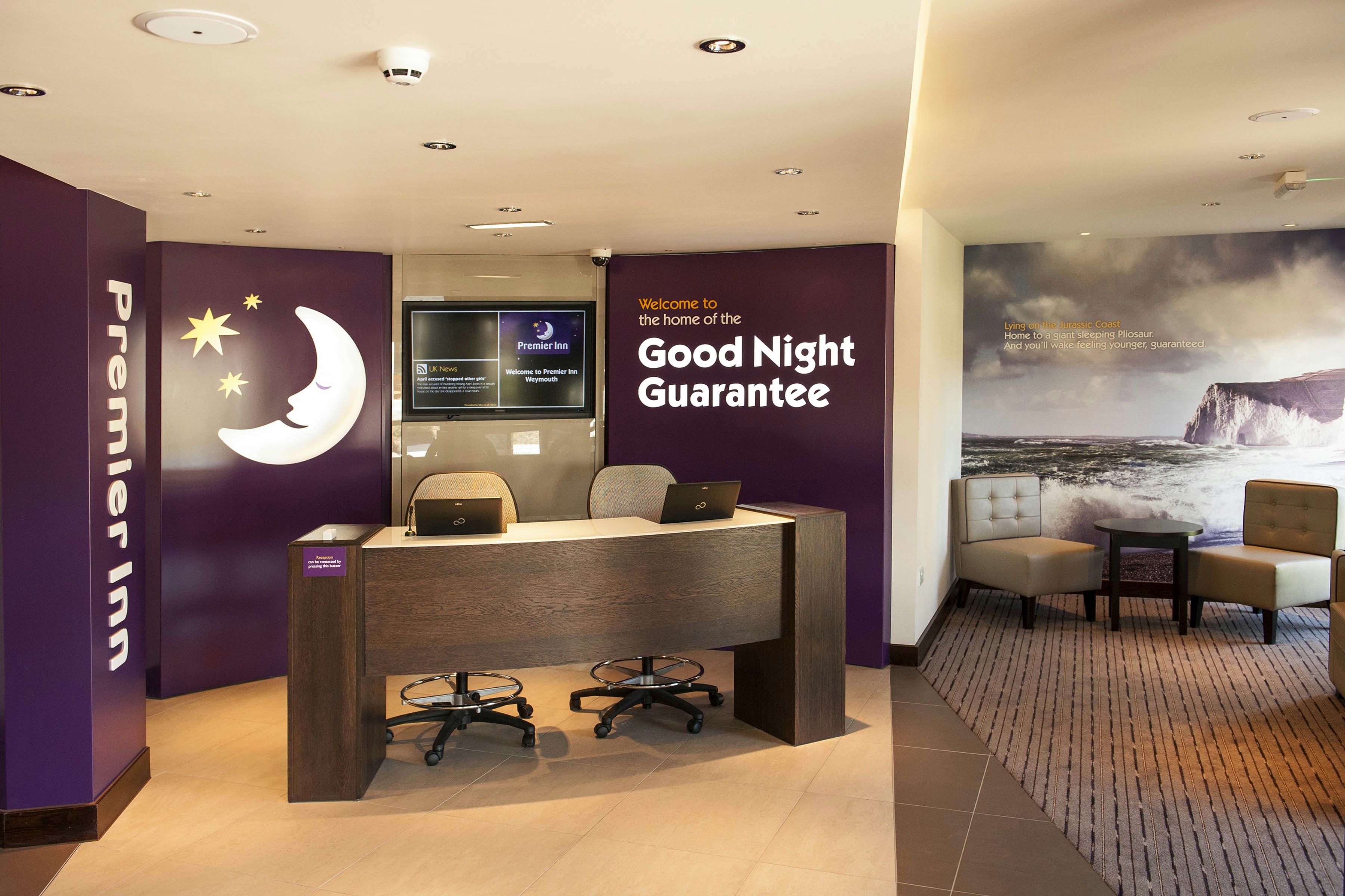 Premier Inn Weymouth 7/42