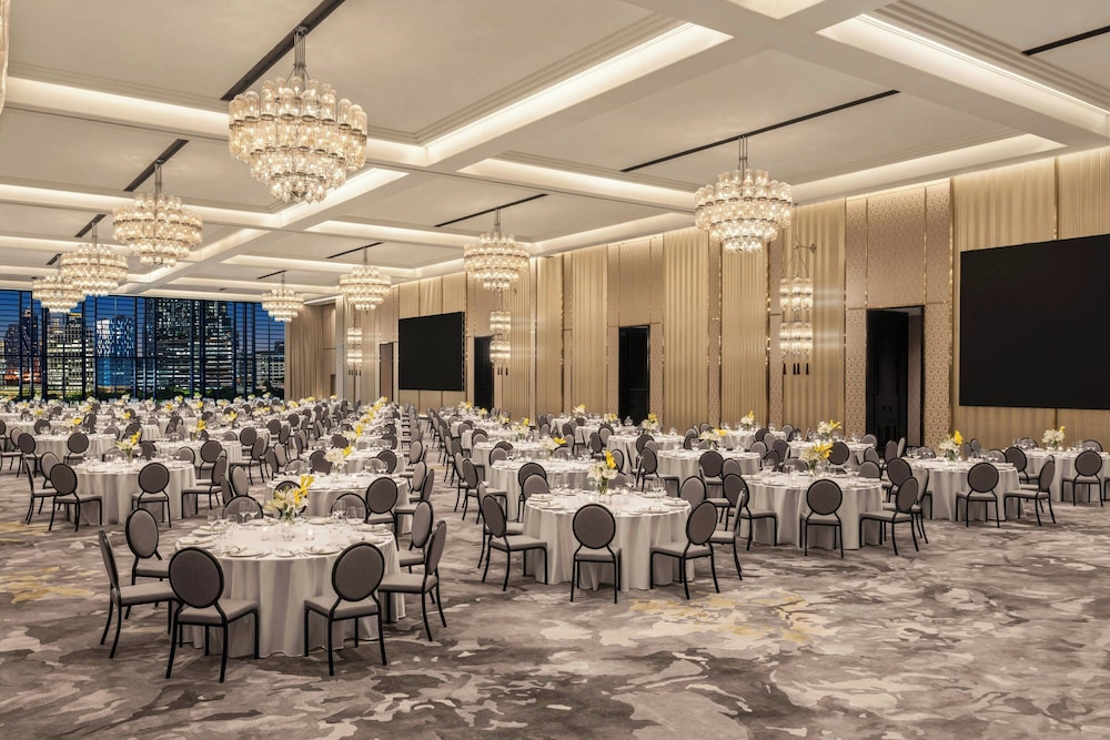 The Ritz-Carlton, Bangkok 35/45