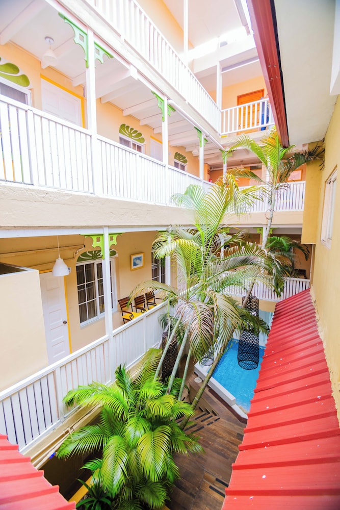 Hotel Petén 19/111