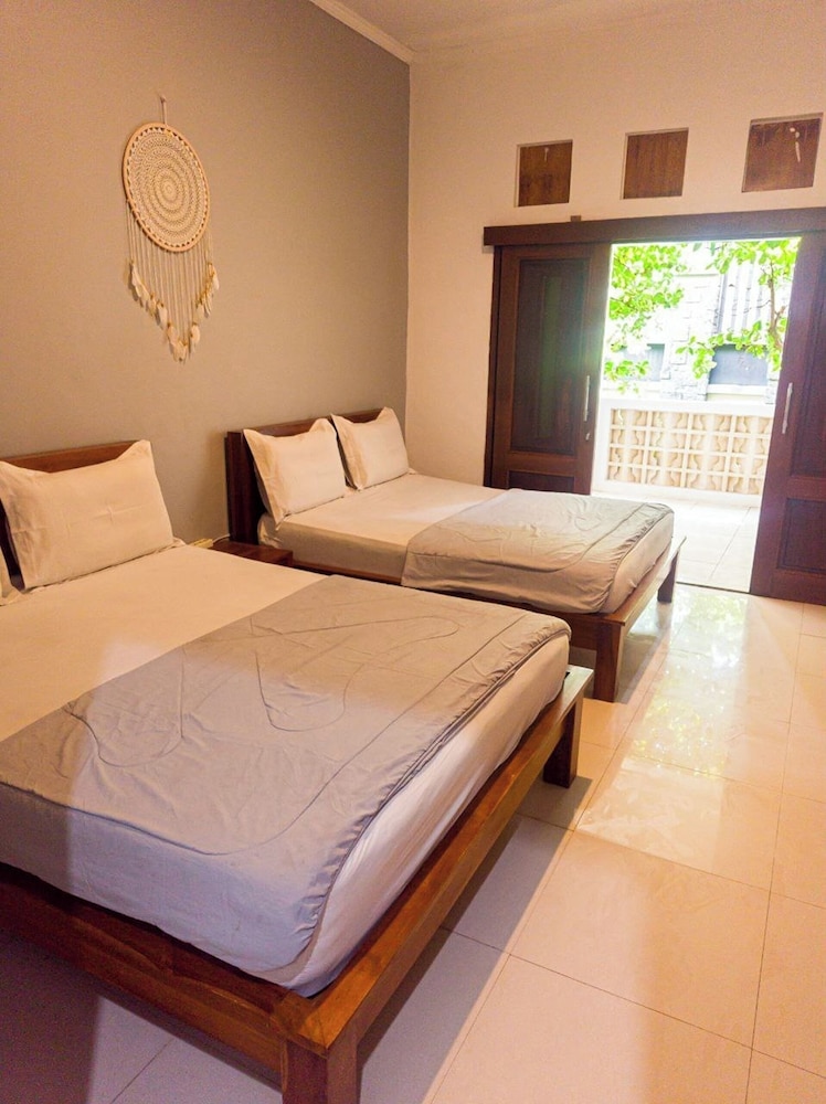Ketapang Guest House Canggu by ZUZU 13/34