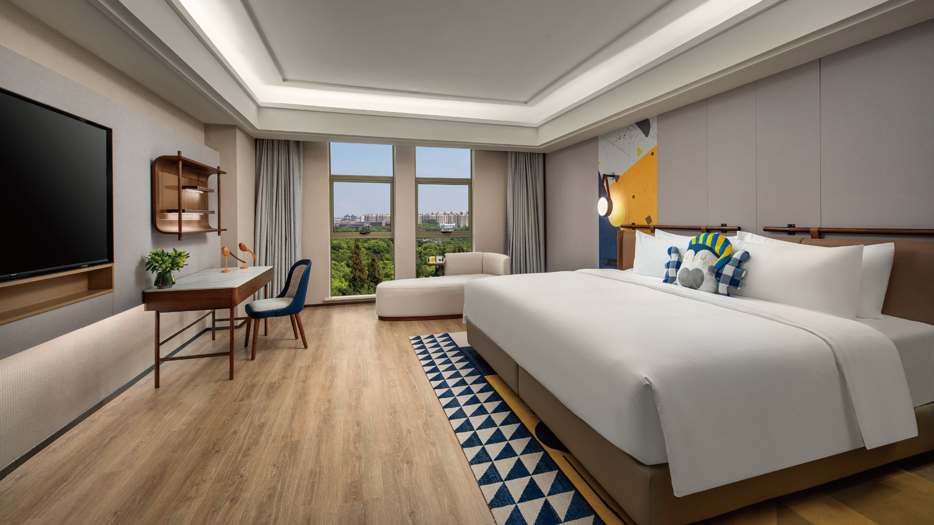 GRAND KING ROOM