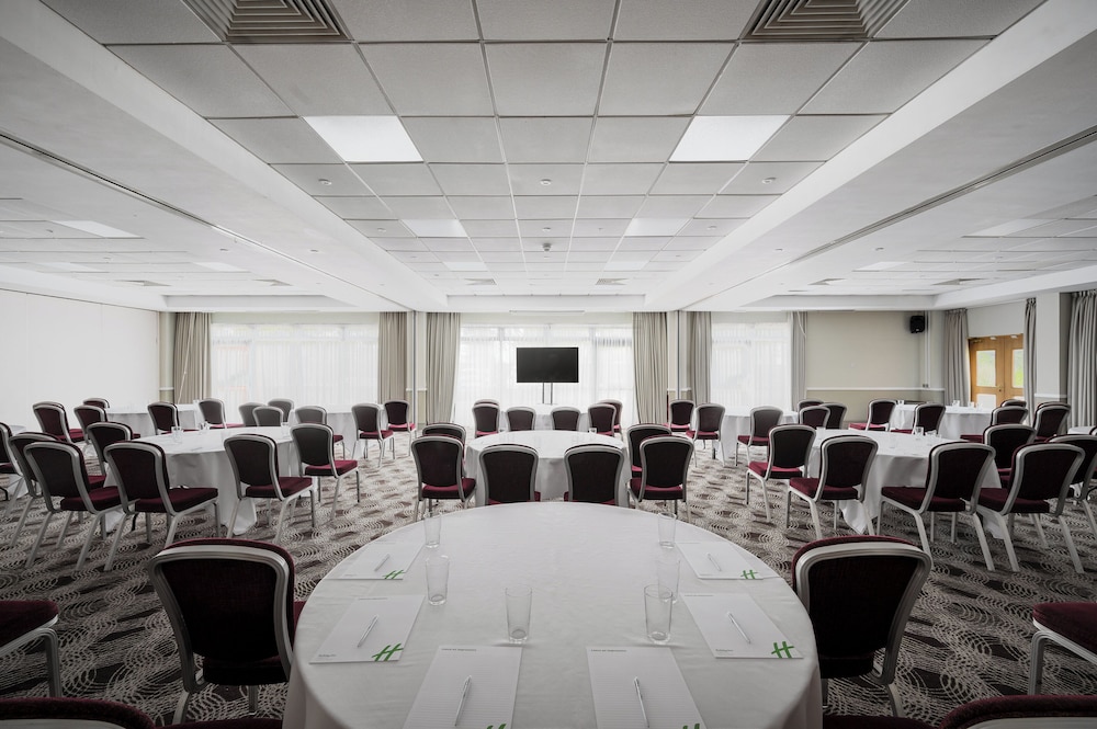 Holiday Inn Glasgow East Kilbride 63/71