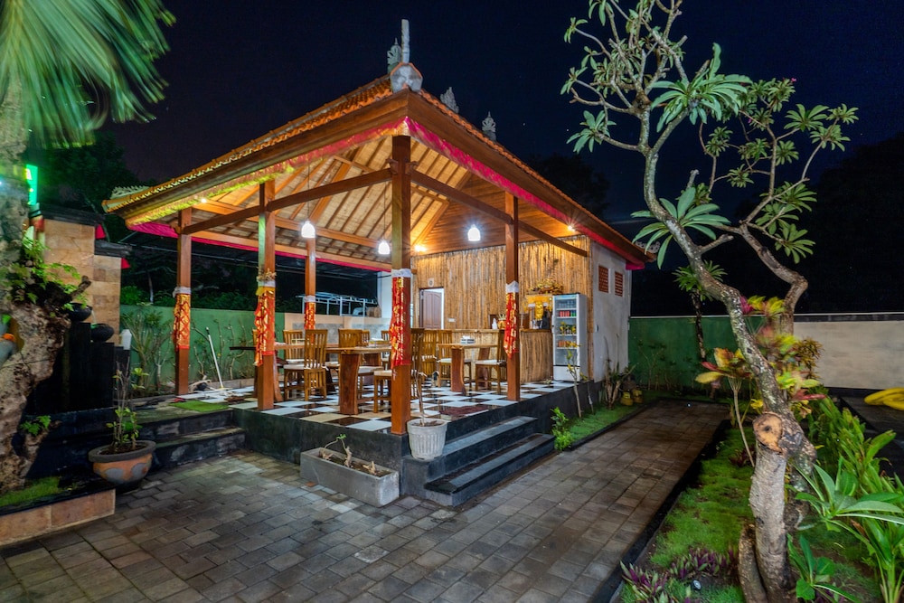 Lembongan Cempaka Villa & Restaurant 3/50