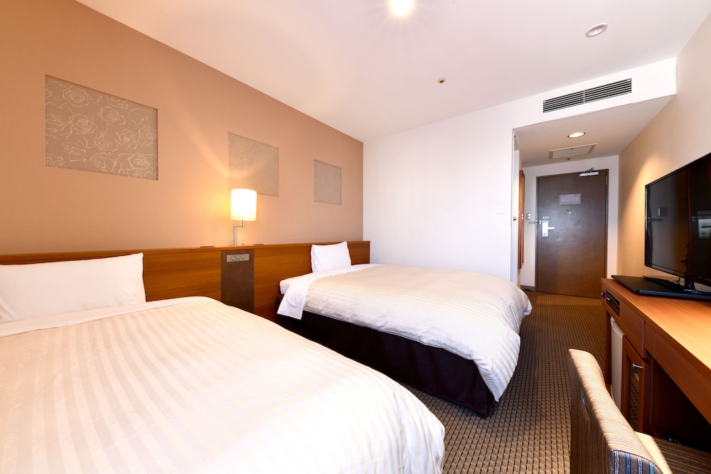 Vessel Inn Yachiyo Katsutadai Ekimae 15/67