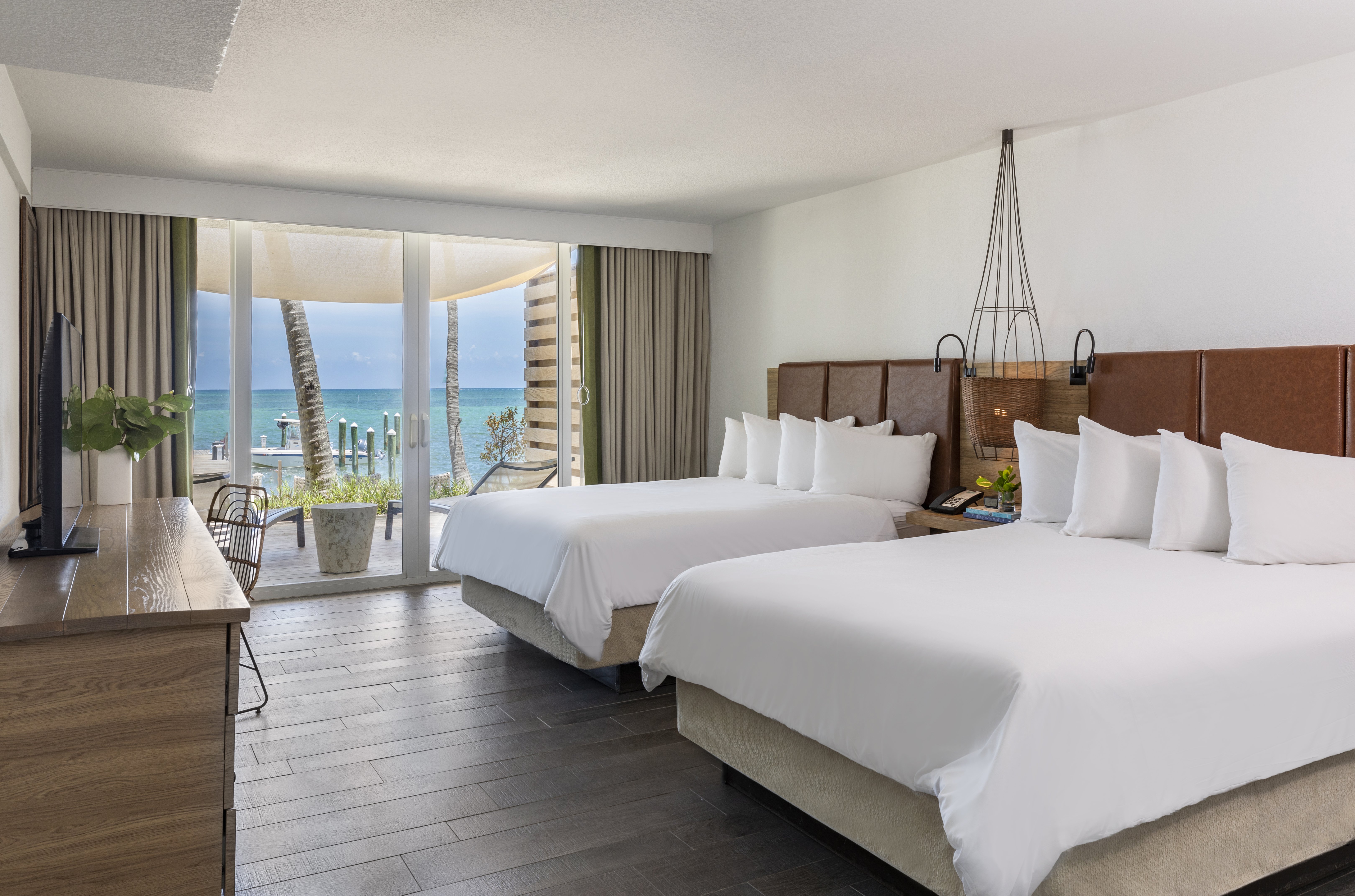 1 Bedroom, Lanai, Suite, 2 Queen Beds, Ocean Front