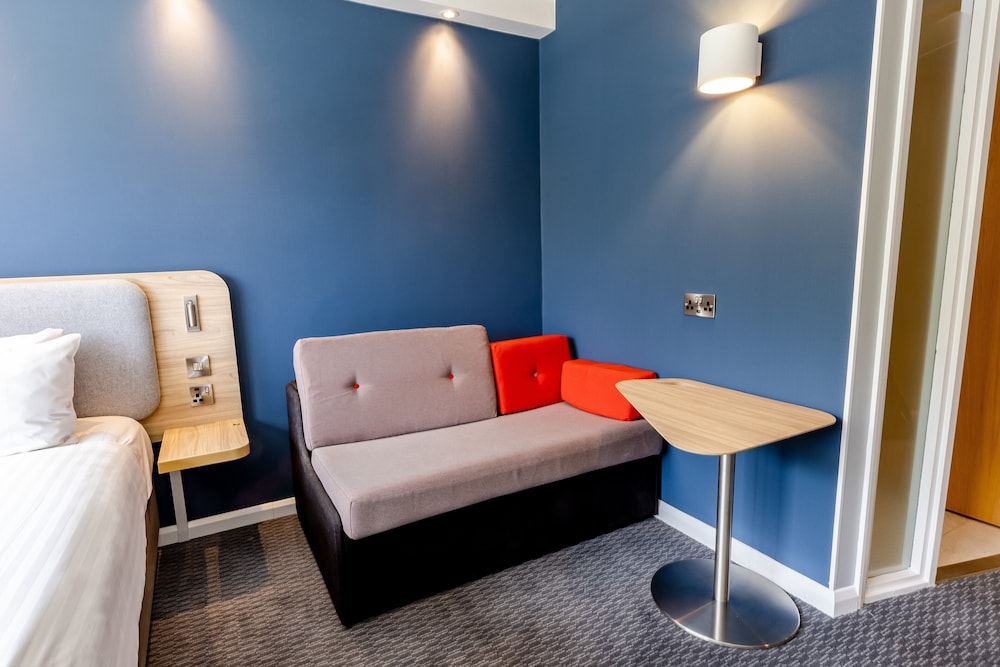 Holiday Inn Express Norwich 38/57