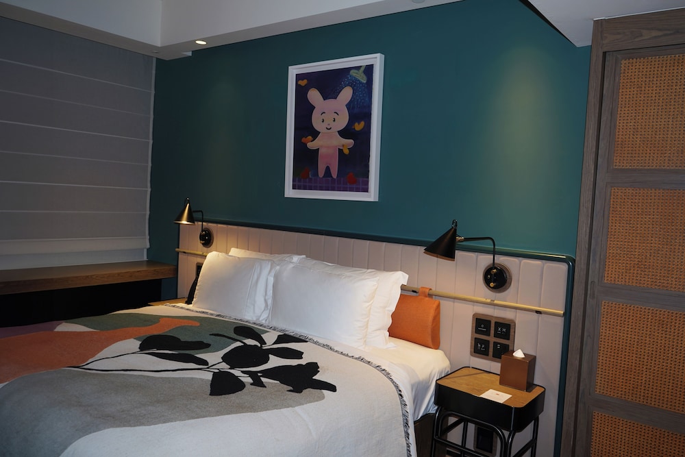 Artist, Suite, King Bed
