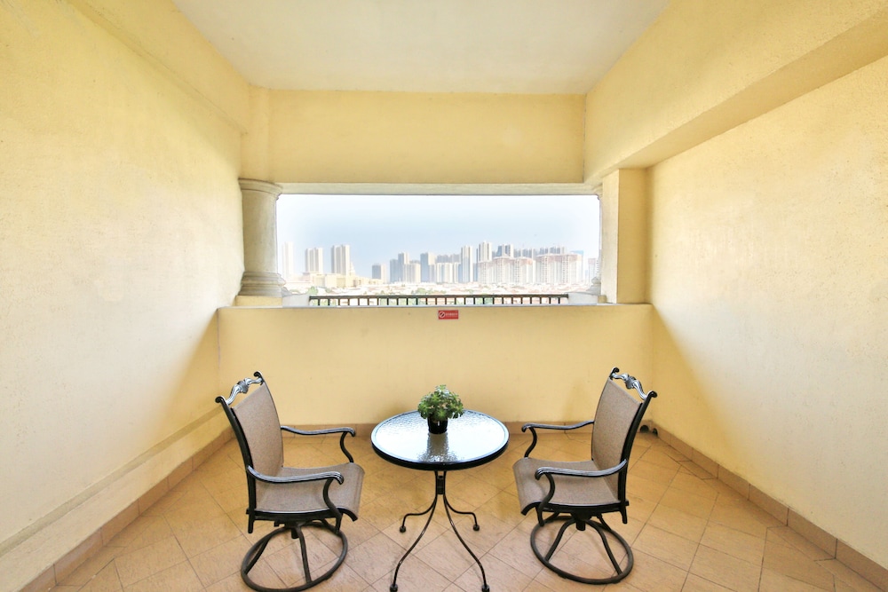 Xinhui Country Garden Phoenix Hotel 38/50