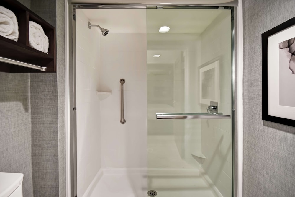 Homewood Suites By Hilton Pleasant Hill Concord 8/86