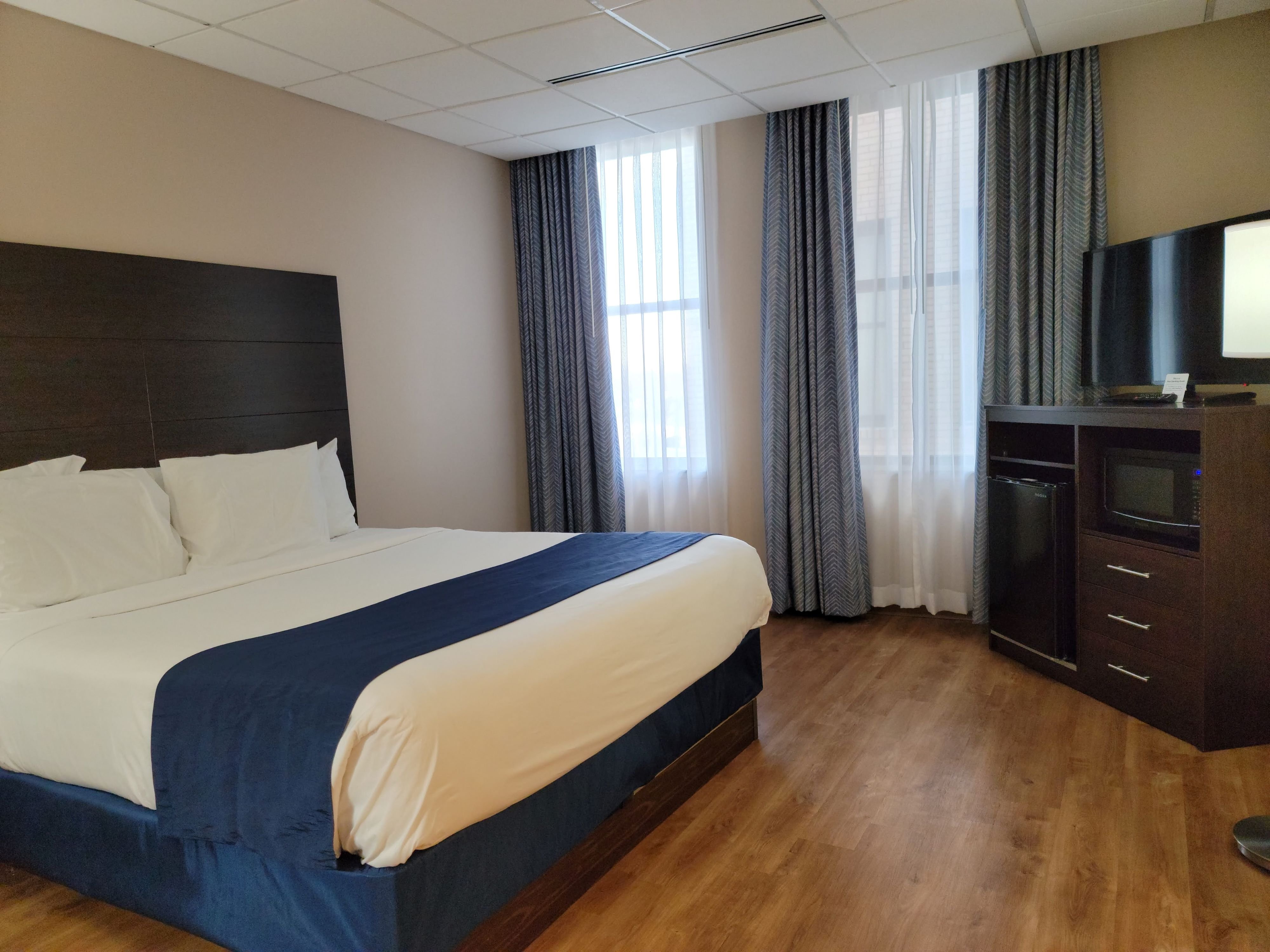 Ariel Broadway Hotel 2/22