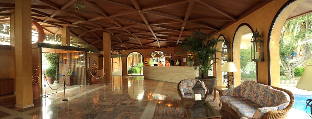 Luna Club Yoga & Spa Hotel 51/66