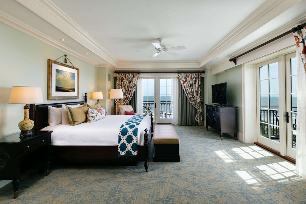 Suite, King Bed, Ocean Front