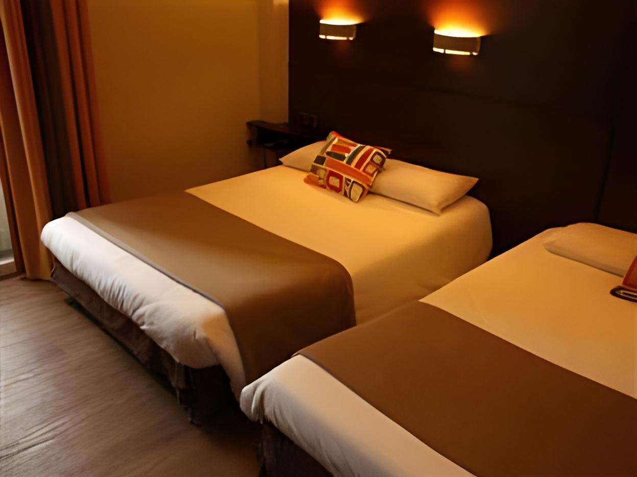 Room, Quadruple, 2 Double Beds