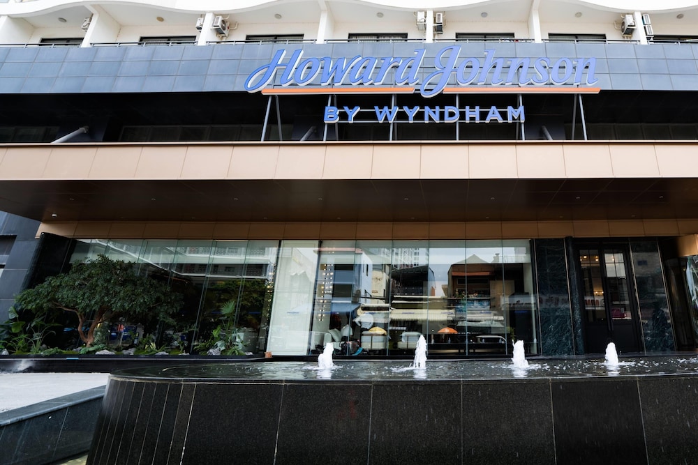 Howard Johnson By Wyndham Phnom Penh Tk 2/57