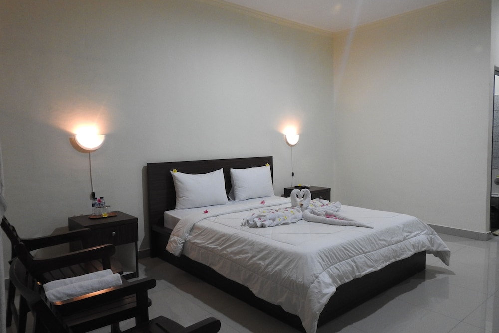D' Batur Hotel 8/30