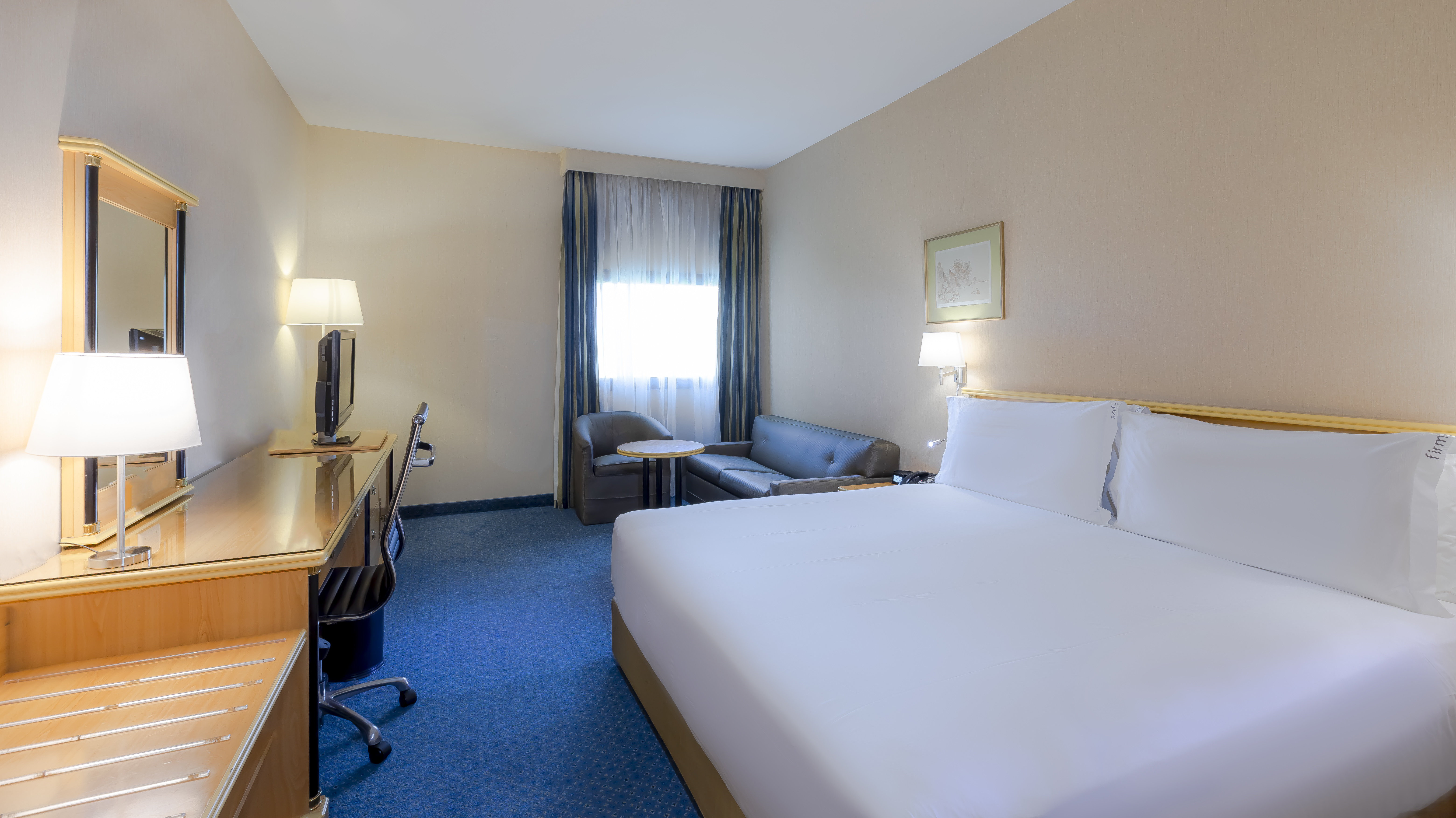 هوليداي إن ينبع(Holiday Inn Yanbu) 13/57