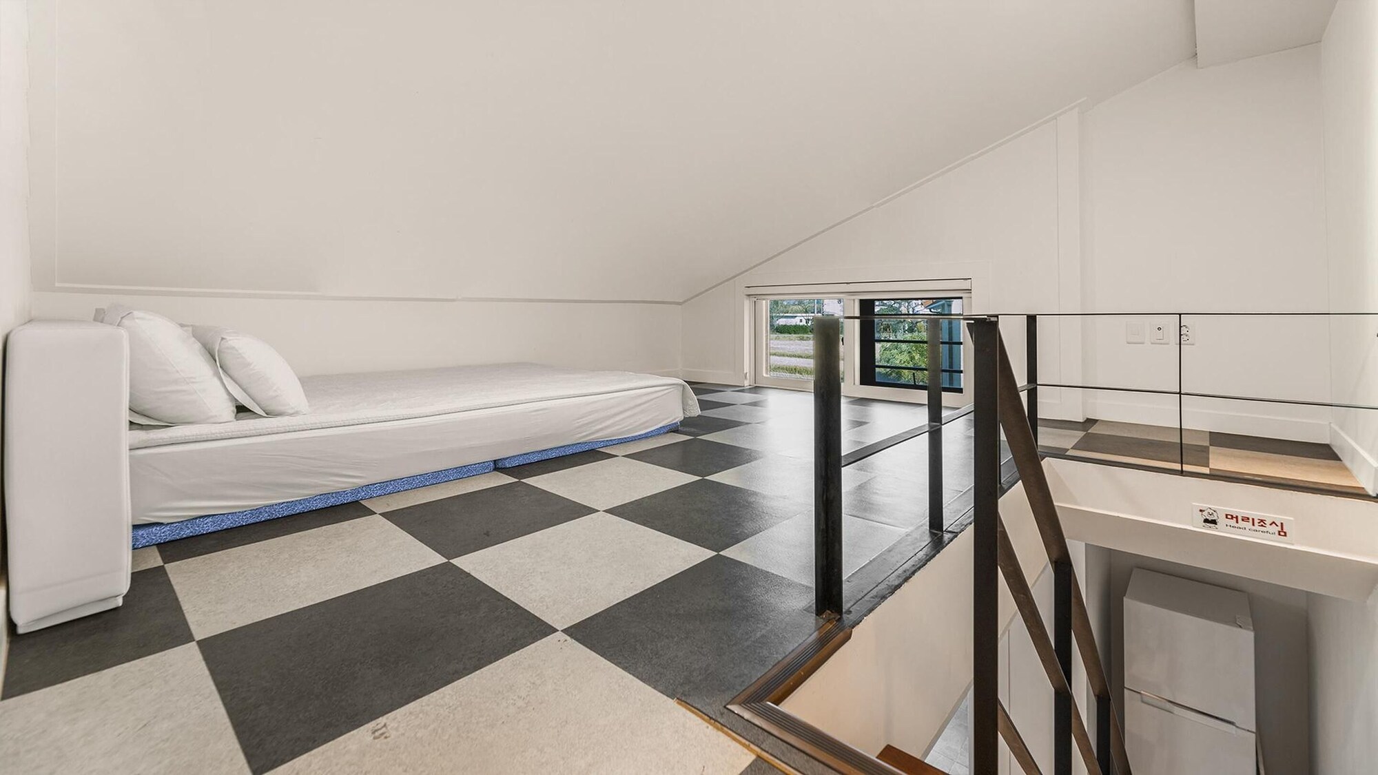1 Bedroom, Red, Spa, Basic, Double Bed