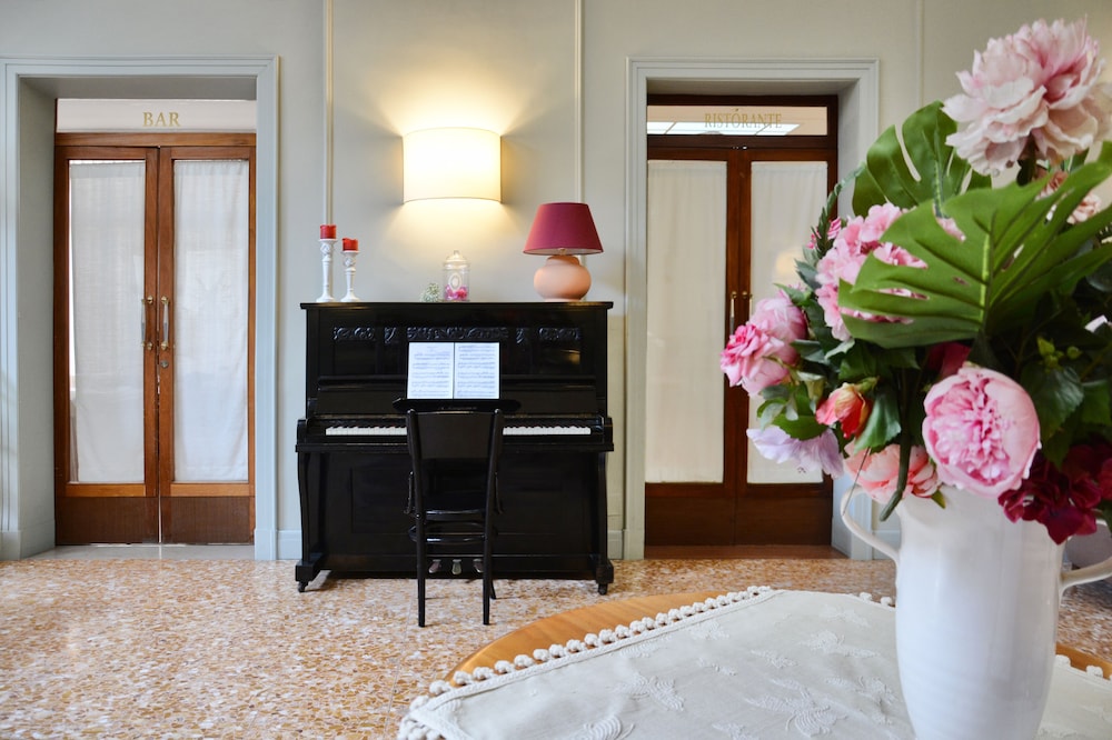 Hotel Touring Wellness Beauty 37/73