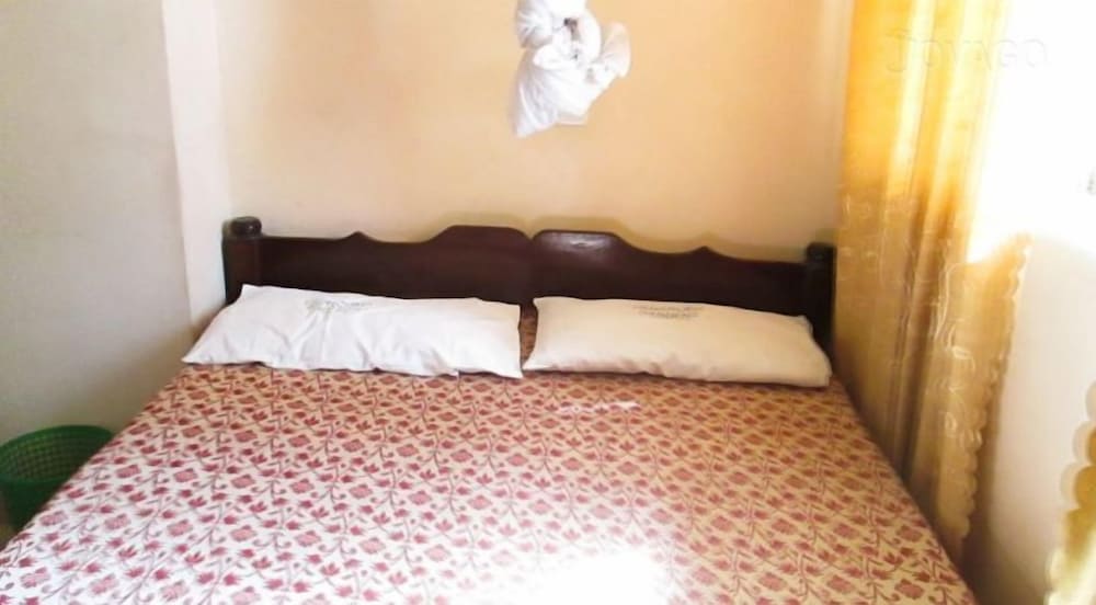 Panaroma Gardens Hotel Mombasa 8/17