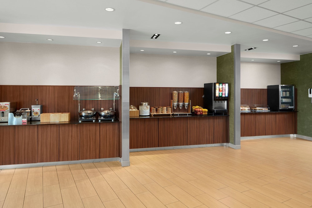 FAIRFIELD INN & SUITES DUBOIS 8/57