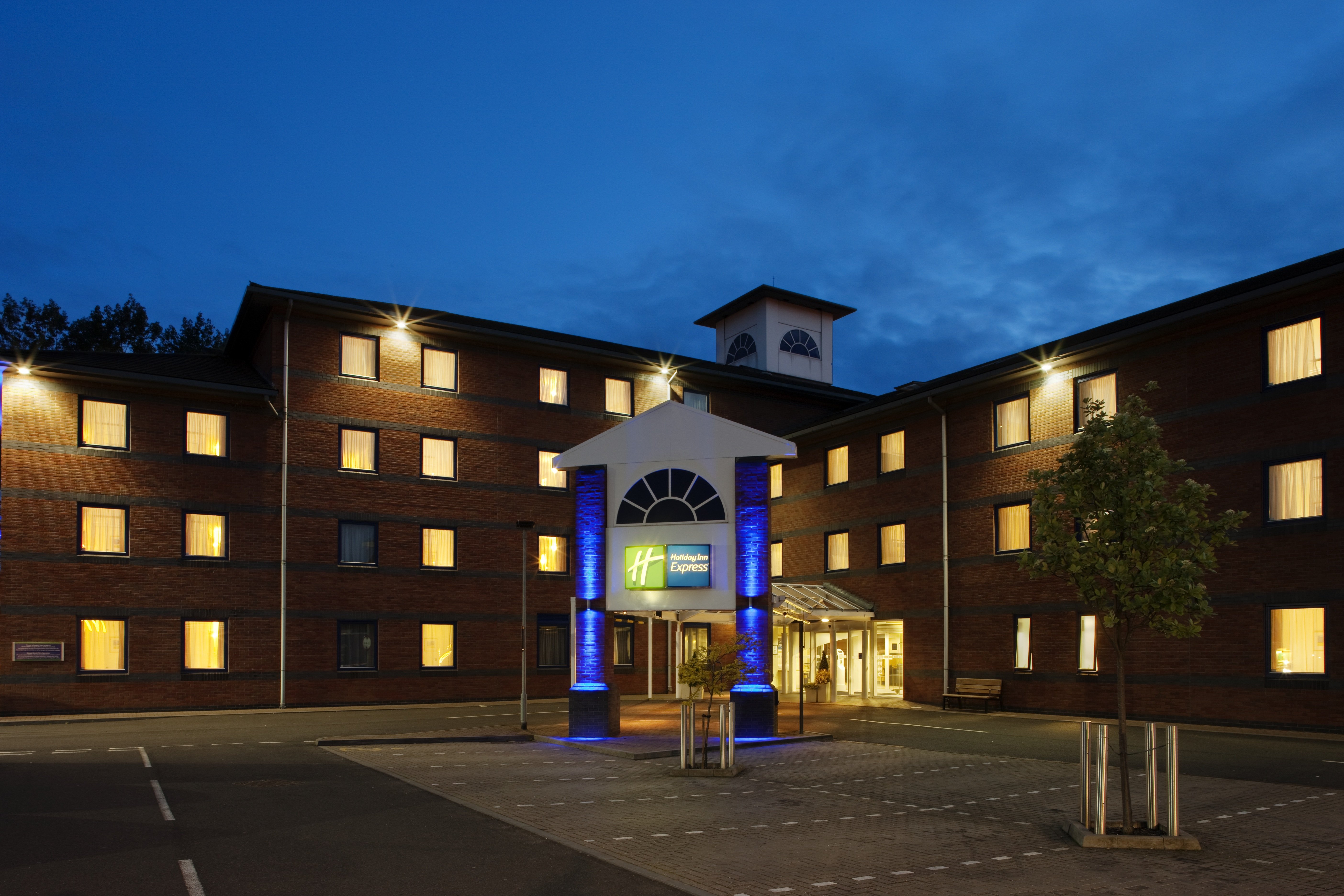 Holiday Inn Express Droitwich Spa 1/45