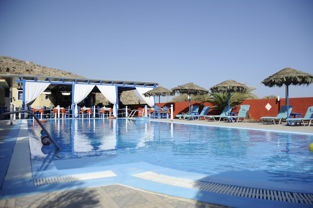 VILLA MICHALIS 50/59