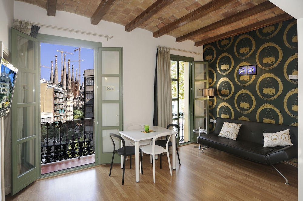 Boutique Hostemplo Sagrada Familia 40/58
