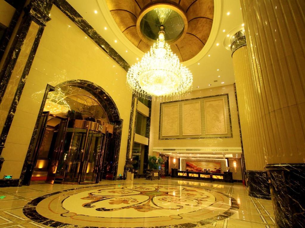 Chateau Star Sea Hotel 8/44
