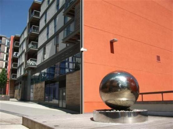 VIZION SERVICED APARTMENTS 2/50