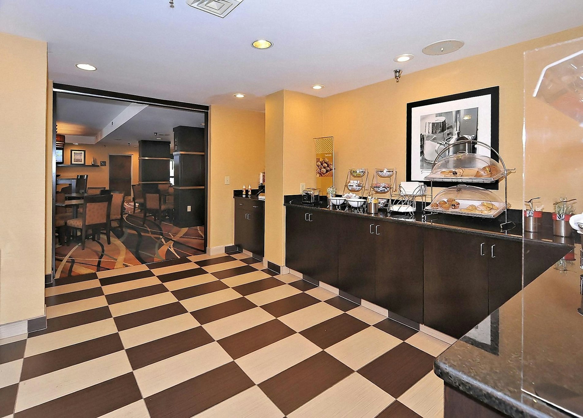 Hampton Inn Eden 12/57