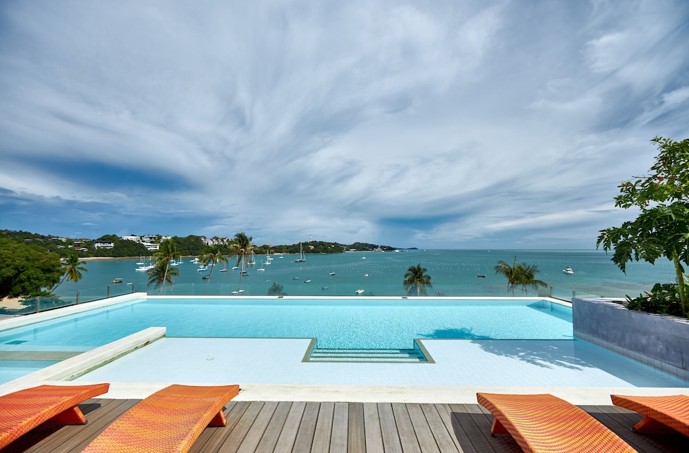 Bandara Beach Resort, Phuket 36/74