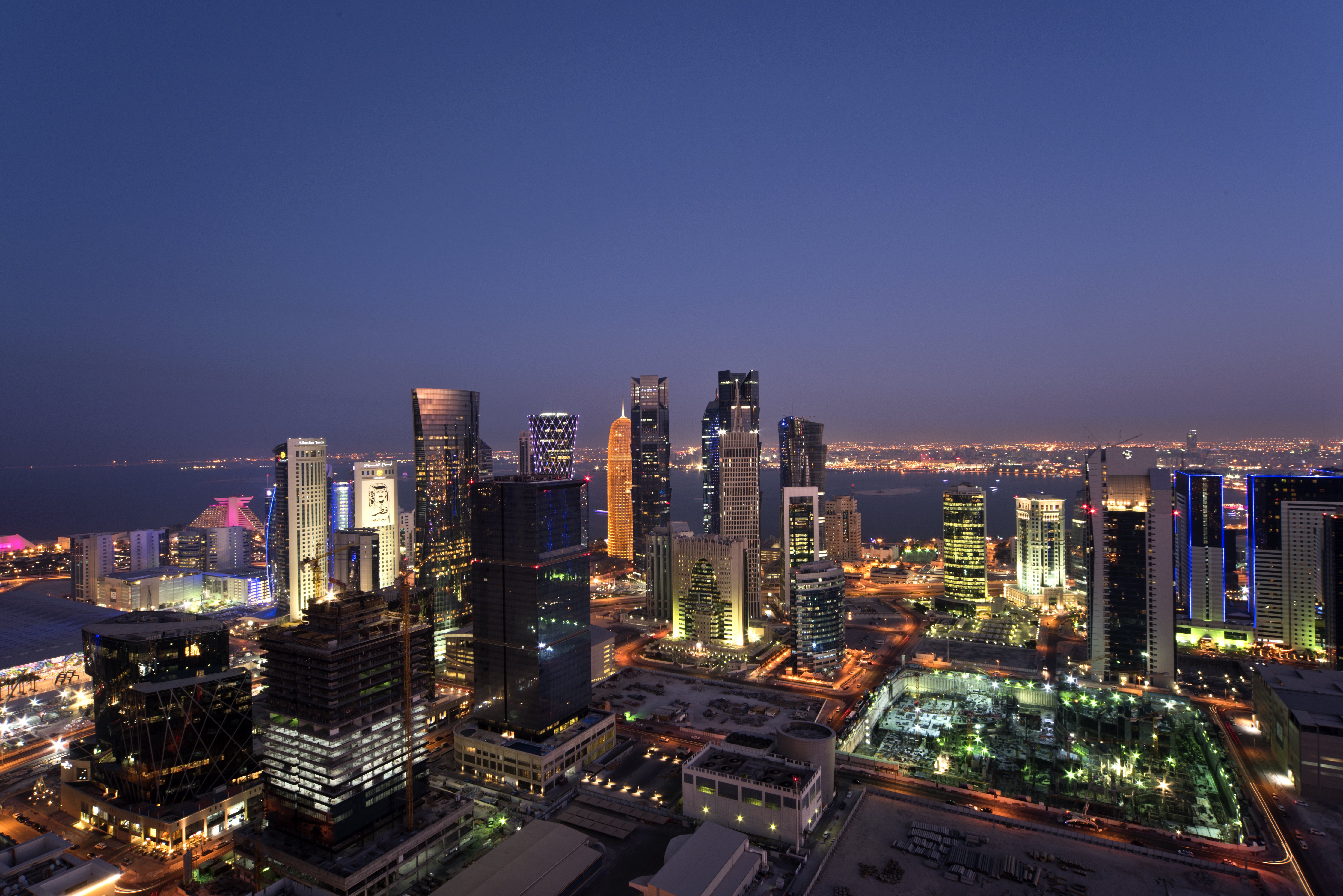 Voco Doha West Bay Suites 98/100