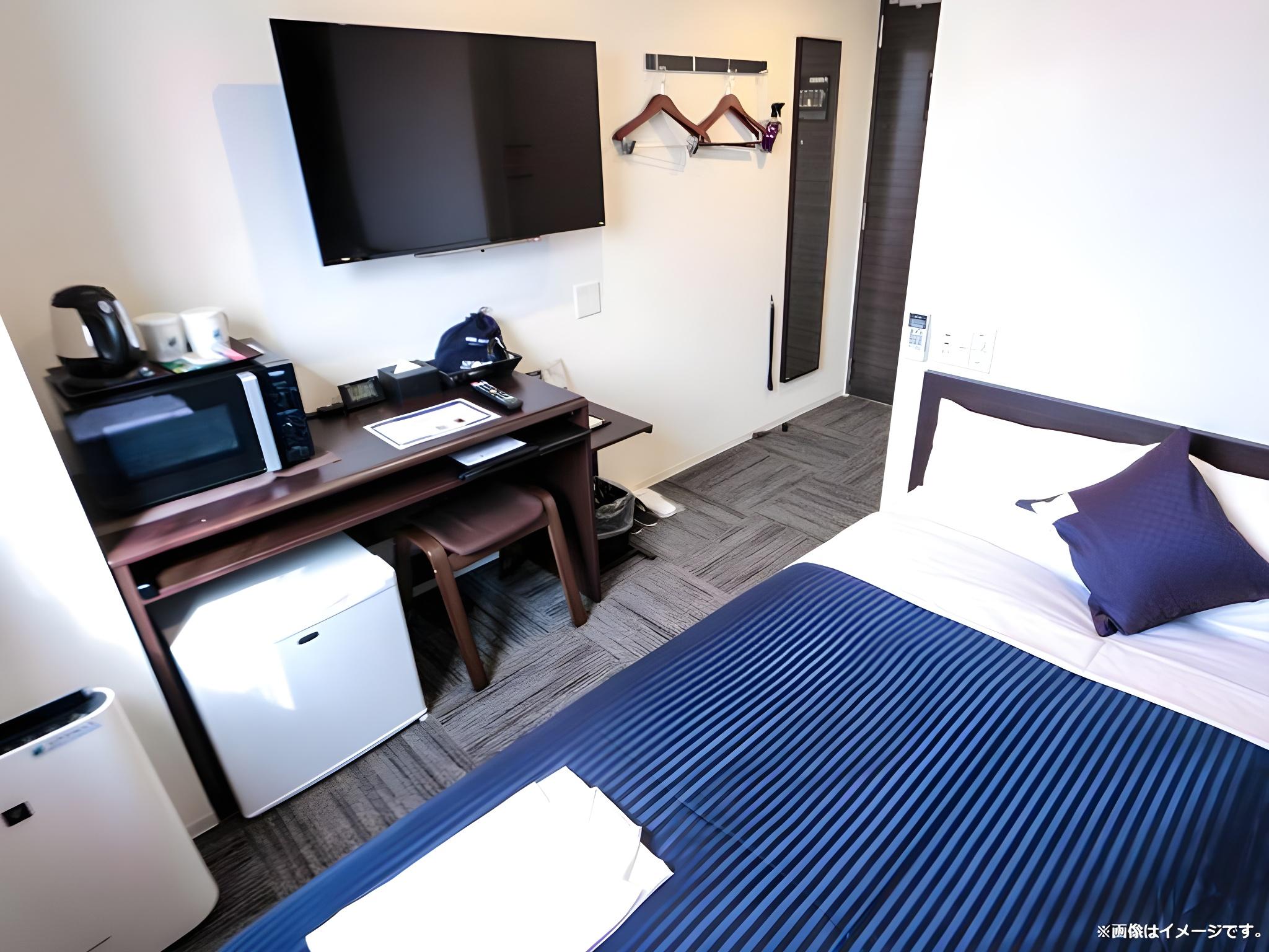 Semi Room, Single Bed, Semi Double Bed
