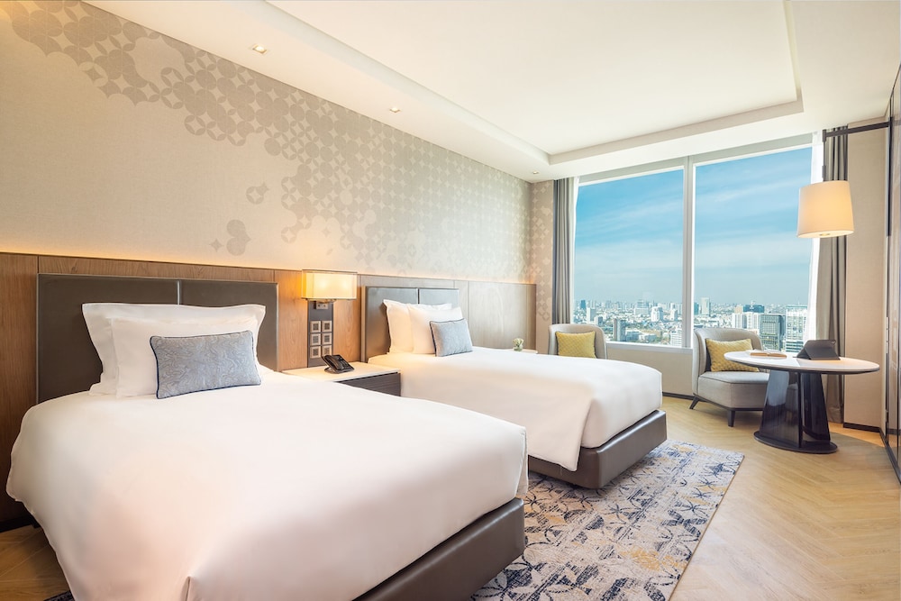 Eastin Grand Hotel Phayathai 7/50