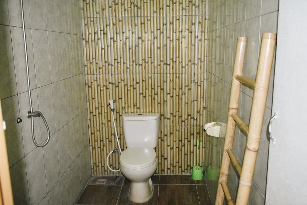 Medori Putih Homestay 65/71