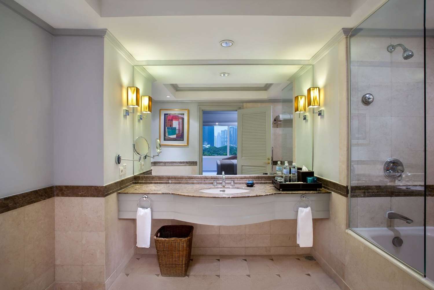 Wyndham Casablanca Jakarta 44/48