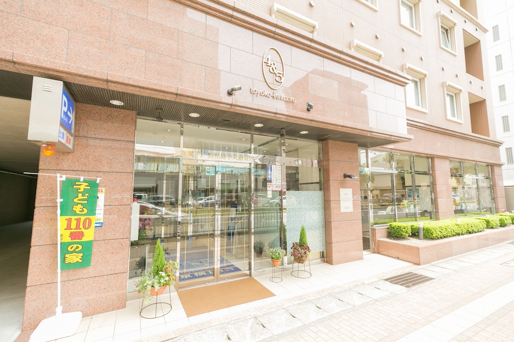 Toyoko Inn Kagoshima-chuo-eki Higashi-guchi 49/56