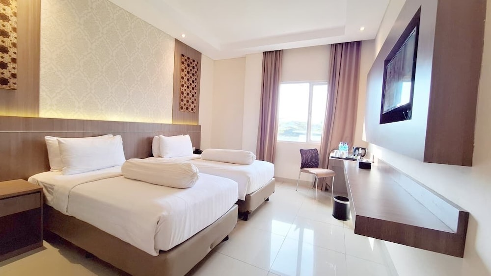 Nevada Ketapang Hotel (Formely Asana Nevada Ketapang) 7/37