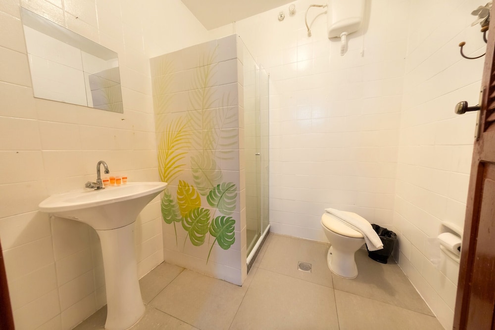 Inn House Santa Teresa 42/45