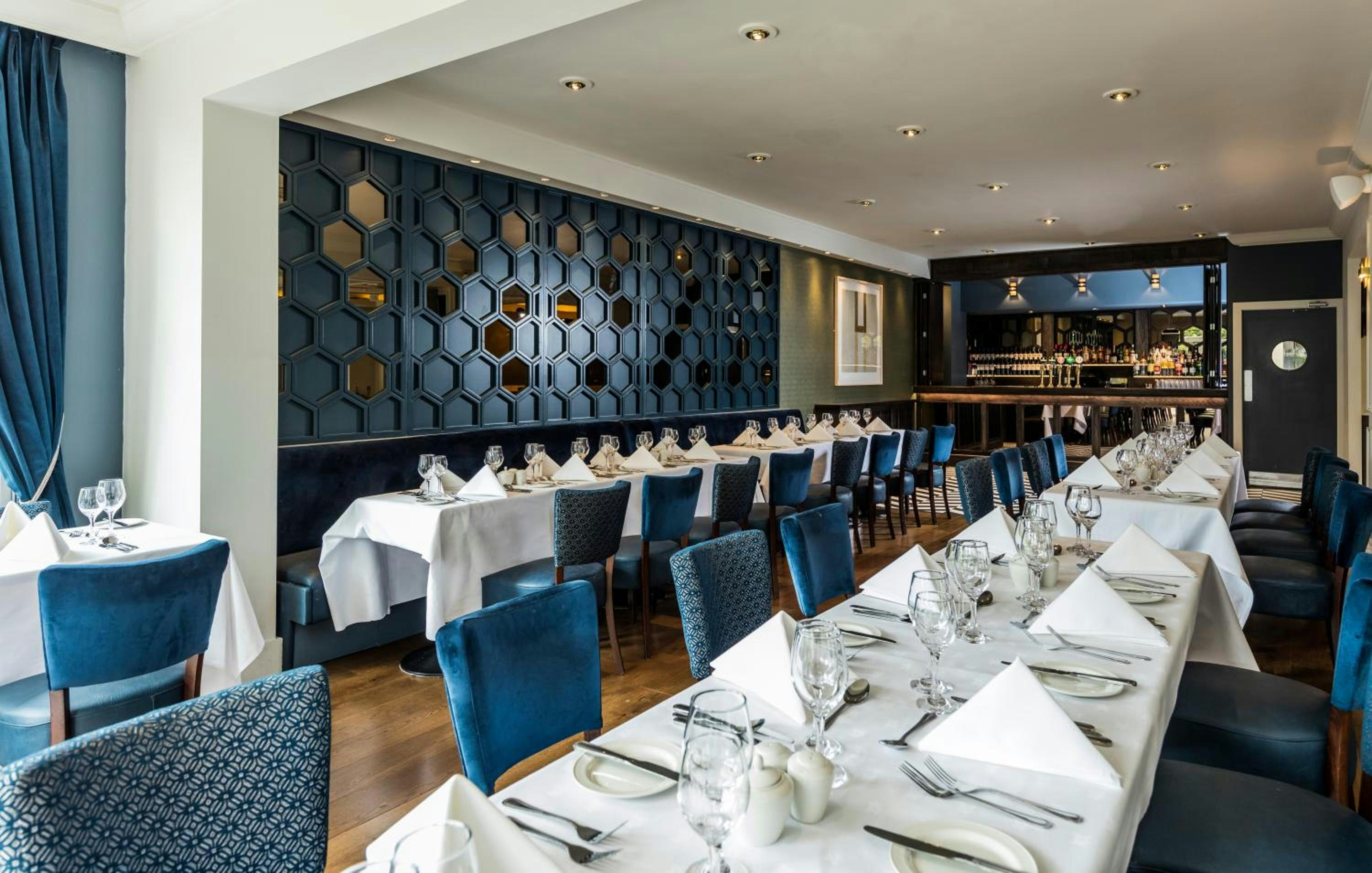 The Sandymount Hotel 8/14
