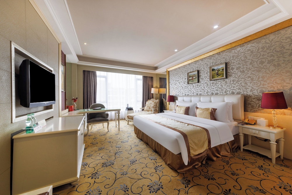 Eurasia International Hotel 10/42