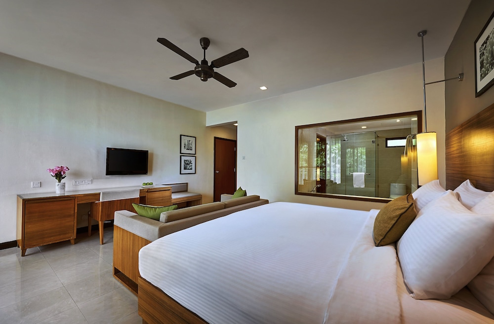 The Taaras Beach and Spa Resort photo5